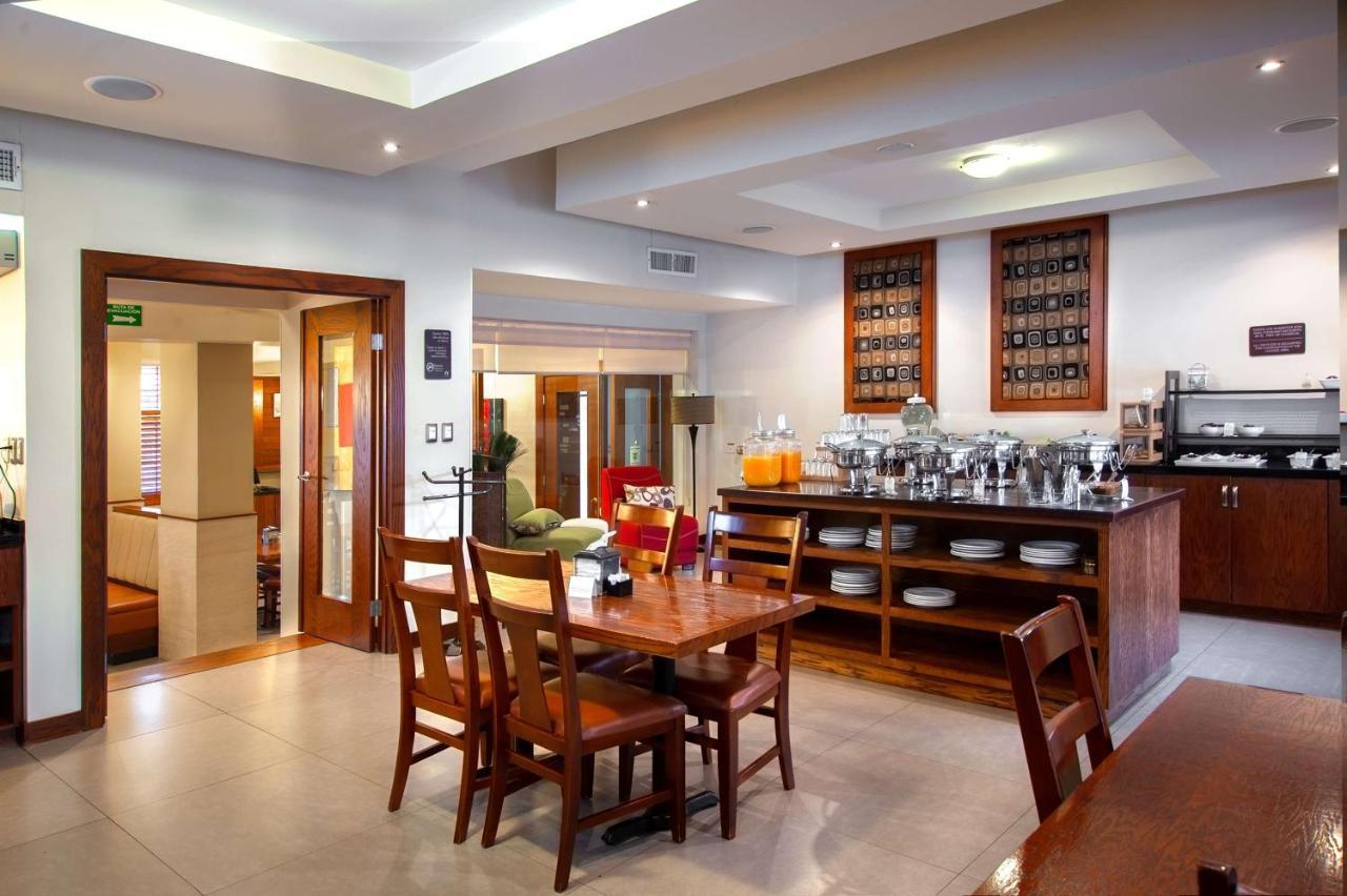 Best Western Cumbres Inn Cd. Cuauhtemoc ภายนอก รูปภาพ