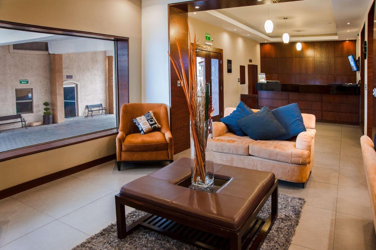 Best Western Cumbres Inn Cd. Cuauhtemoc ภายนอก รูปภาพ