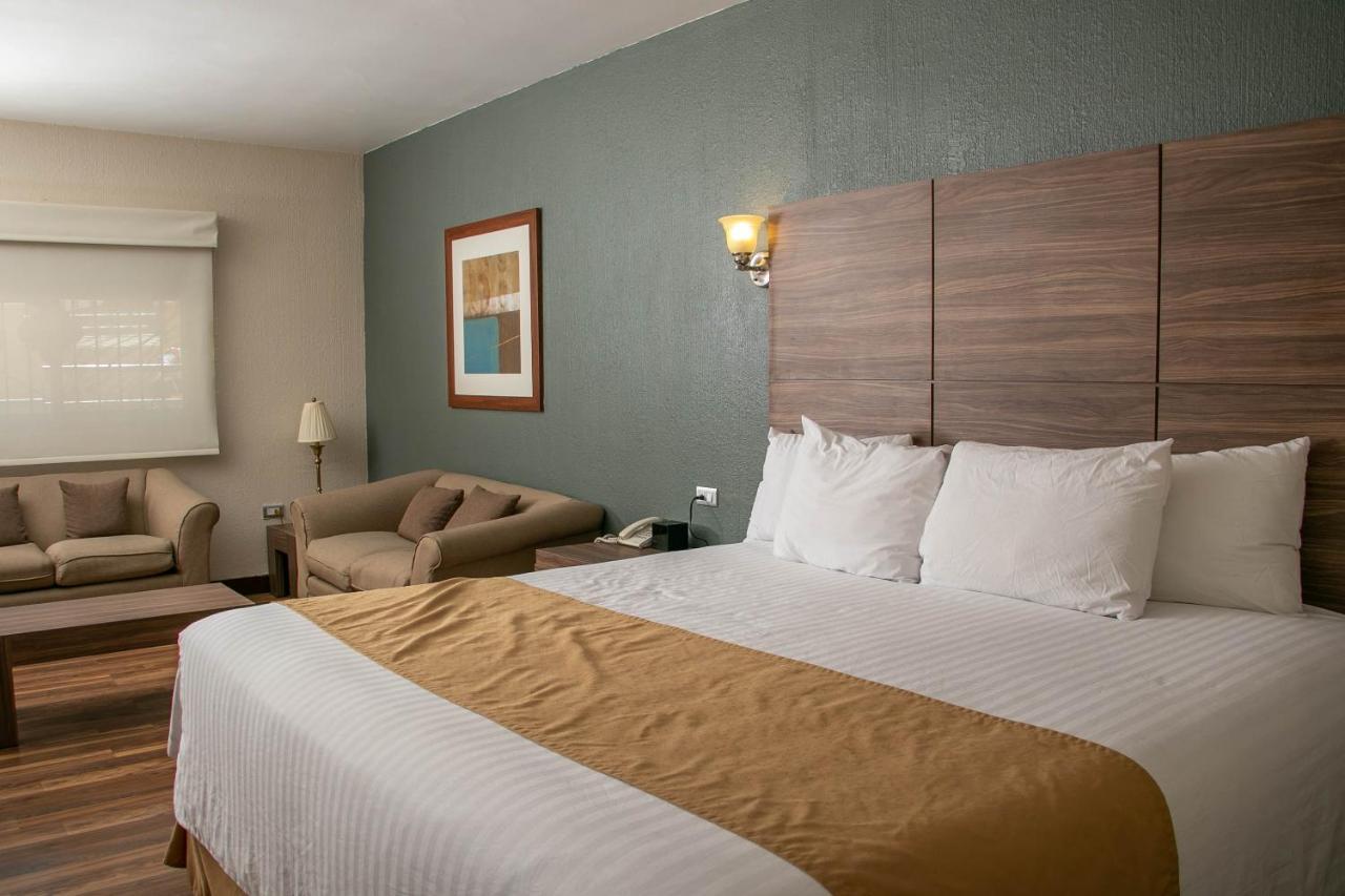 Best Western Cumbres Inn Cd. Cuauhtemoc ภายนอก รูปภาพ