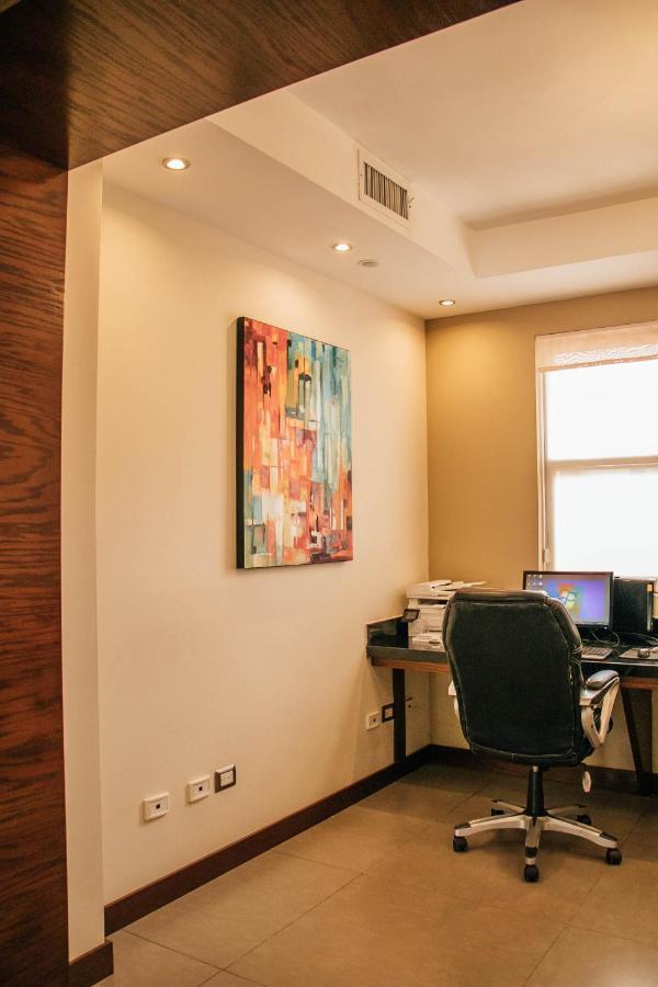 Best Western Cumbres Inn Cd. Cuauhtemoc ภายนอก รูปภาพ